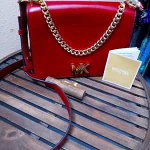 Micheal Kors red leather purse nwt!